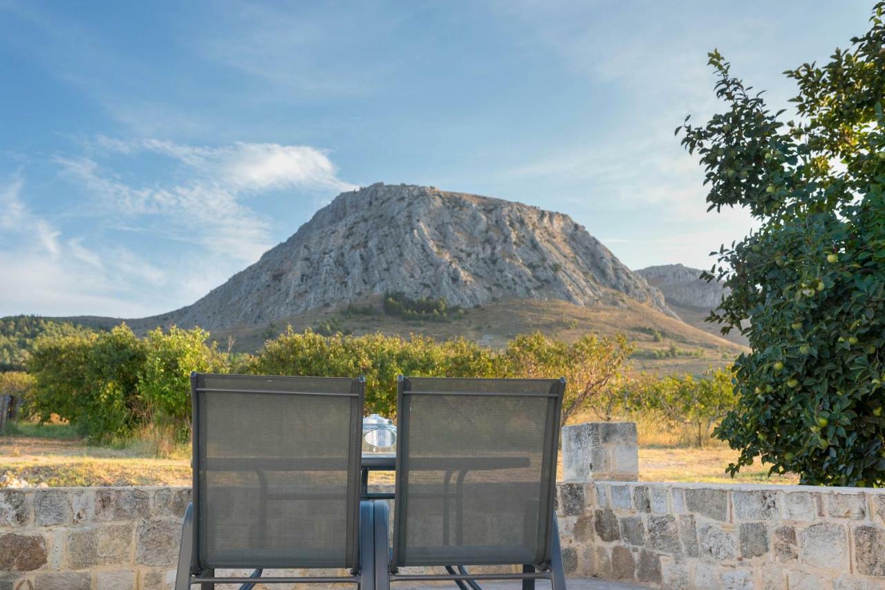 North Villa Corinth Buitenkant foto
